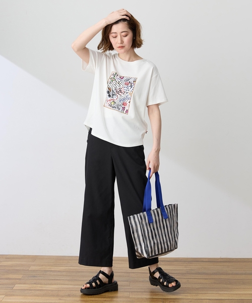 Petit Honfleur(プチオンフルール)の「【イラストレーターコラボ】ドットモチーフプリントTシャツ【接触冷感・UVカット・オーガニックコットンブレンド】(Tシャツ/カットソー・レディース・ホワイト/ネイビー・M/L)」の9枚目の写真