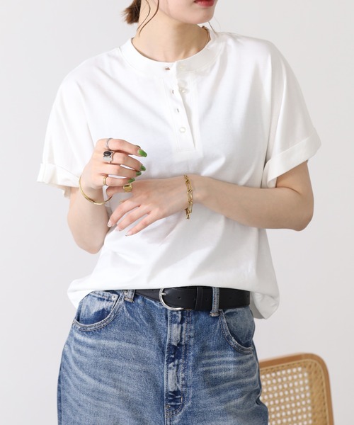 FUNALIVE(ファンアライブ)の「2wayデザインボタンカットソー 半袖(Tシャツ/カットソー・レディース・オフホワイト・M)」の1枚目の写真