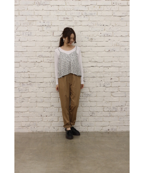 Kastane（カスタネ）の「小花柄キャミ＆ロンT　SET（Tシャツ/カットソー・レディース・ブラウン/ブルー/ネイビー・FREE）」の8枚目の写真