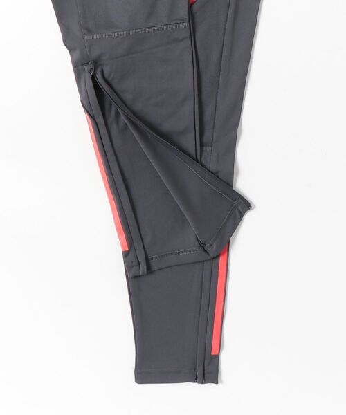 adidas(アディダス)の「リバプールFC ティロ 25 コンペティション トレーニングパンツ / アディダス adidas(その他パンツ・メンズ・ブラック・LARGE/3XL/XX-LARGE/X-LARGE)」の7枚目の写真