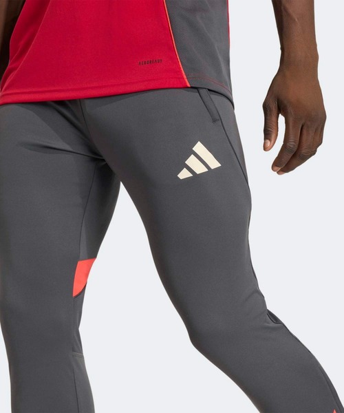 リバプールFC ティロ 25 コンペティション トレーニングパンツ