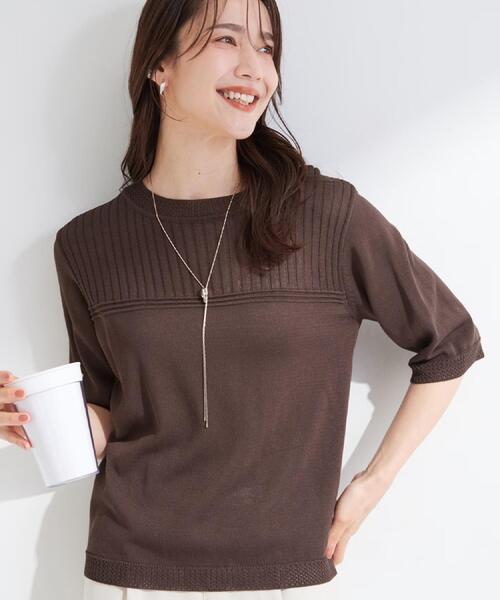 SHOO・LA・RUE(シューラルー)の「【S-LL/二の腕カバー】品よく決まる 5分袖デザインニット(ニット/セーター・レディース・ライトグレー/ブラウン系その他/ネイビー・01/02/03/04)」の2枚目の写真