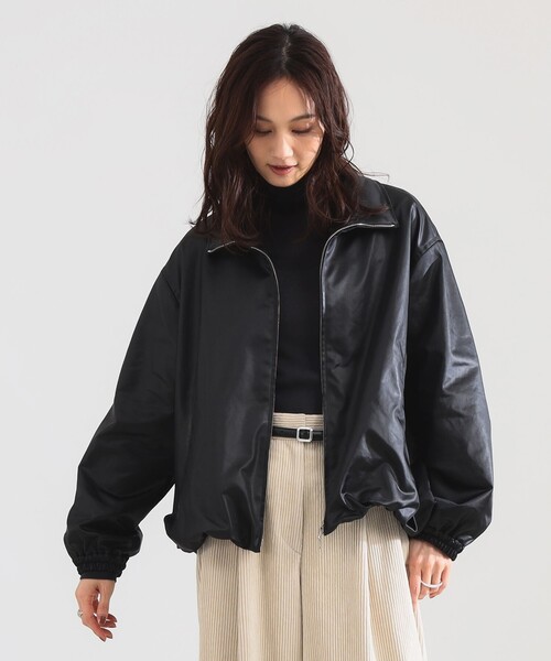 Demi-Luxe BEAMS(デミルクス ビームス)の「サテン パフ ブルゾン(ブルゾン・レディース・ブラック/ライトベージュ・36/38)」の6枚目の写真