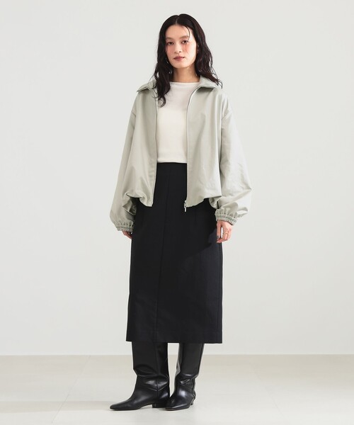 Demi-Luxe BEAMS(デミルクス ビームス)の「サテン パフ ブルゾン(ブルゾン・レディース・ブラック/ライトベージュ・36/38)」の8枚目の写真