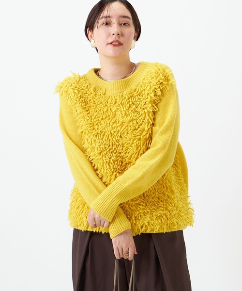 Laraaji(ララージ)の「ループ編みプルオーバー(ニット/セーター・レディース・チャコールグレー/イエロー/オフホワイト・38)」の7枚目の写真