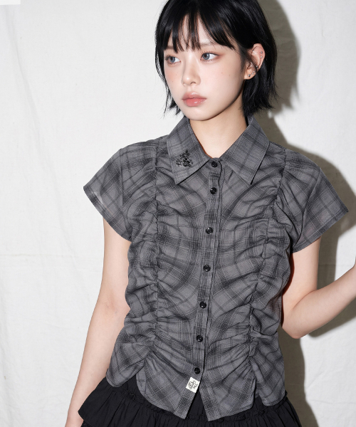 THE GREEN LAB（ザグリーンラボ）の「チェックシャーリング半袖ブラウス[ホワイト]（シャツ/ブラウス・レディース・その他・FREE）」の4枚目の写真