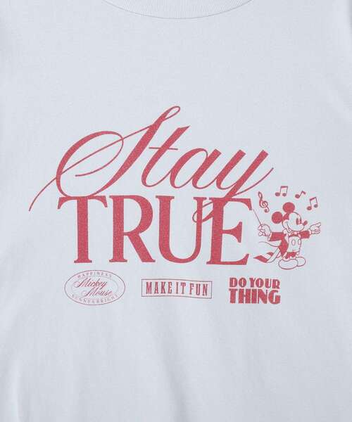 Disney(ディズニー)の「【Mickey&Friends】ビンテージ加工アソートプリントTシャツ(Tシャツ/カットソー・レディース・ダークグレー/サックスブルー/ライトベージュ/オフホワイト・FREE)」の9枚目の写真