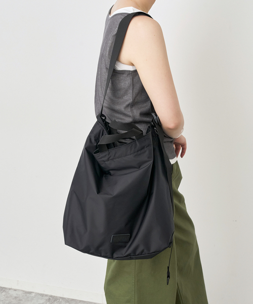 Spick & Span(スピックアンドスパン)の「BAICYCLON / バイシクロン PACKABLE TOTE SHOULDER BAG(ショルダーバッグ・レディース・ブラック・FREE)」の3枚目の写真