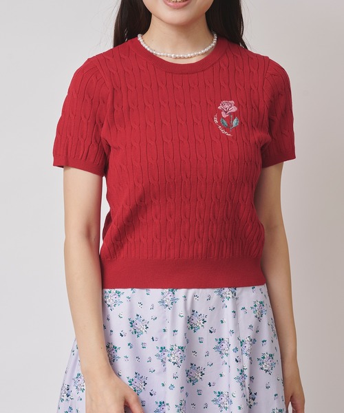 Cath Kidston（キャスキッドソン）の「ローズエンブロイダリー ショートスリーブニット School of Joy（ニット/セーター・レディース・アイボリー/ブルー/ピンク/レッド/ブラウン・FREE）」の5枚目の写真