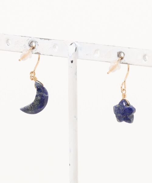 tone(トーン)の「【mastea】14KGF/ラピスラズリ月×星ピアス(MA)(ピアス(両耳用)・レディース・A・FREE)」の7枚目の写真