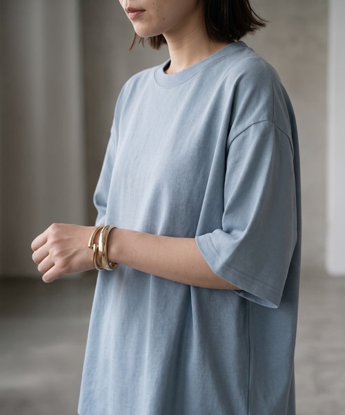 STYLE DELI(スタイルデリ)の「【BLK001】コントラストラインTシャツ(Tシャツ/カットソー・レディース・ブルー/グレー・FREE)」の5枚目の写真