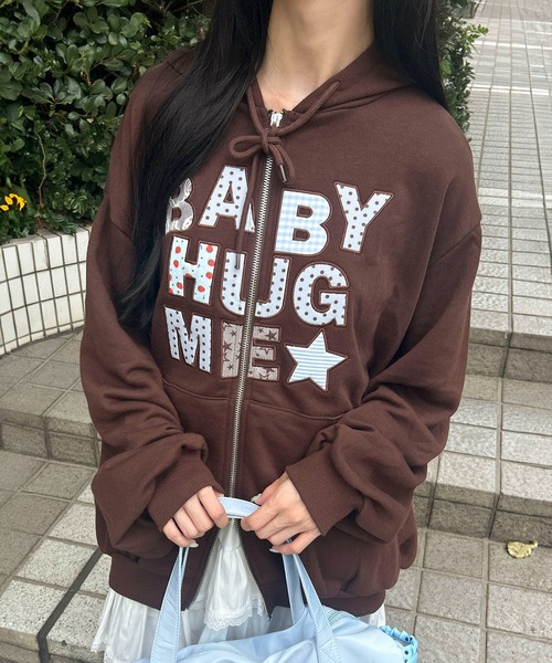 WC(ダブル シー)の「《万能アイテム★》パッチワークメッセージパーカー(パーカー・レディース・ピンク/グレー/ブラウン・FREE)」の10枚目の写真