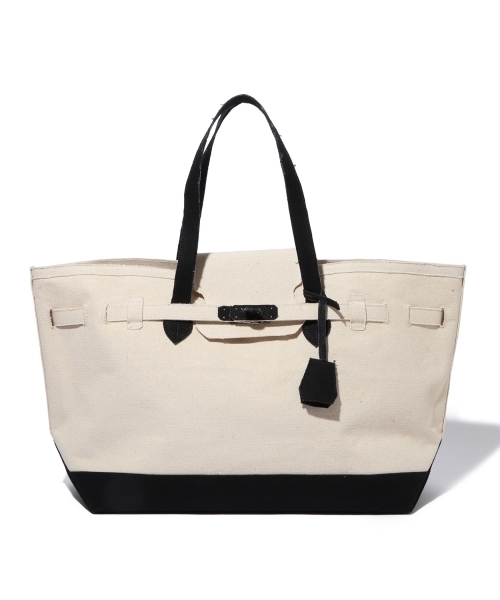 Demi-Luxe BEAMS（デミルクス ビームス）の「LA COUSETTE / 別注 キャンバスベルテッドトート L（トートバッグ・レディース・ブラック/ネイビー・ONE SIZE）」の16枚目の写真