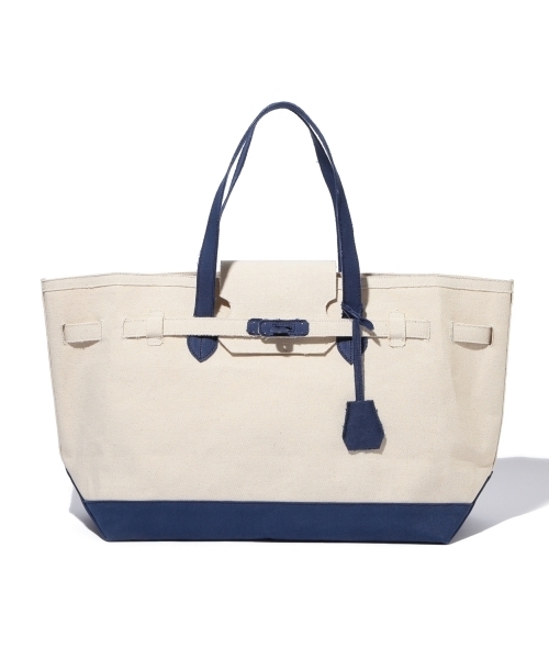 Demi-Luxe BEAMS（デミルクス ビームス）の「LA COUSETTE / 別注 キャンバスベルテッドトート L（トートバッグ・レディース・ブラック/ネイビー・ONE SIZE）」の18枚目の写真