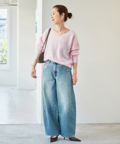 Spick & Span(スピックアンドスパン)の「ウールファーVネックプルオーバー(ニット/セーター・レディース・ベージュ/チャコールグレー/ピンク系その他・FREE)」の6枚目の写真
