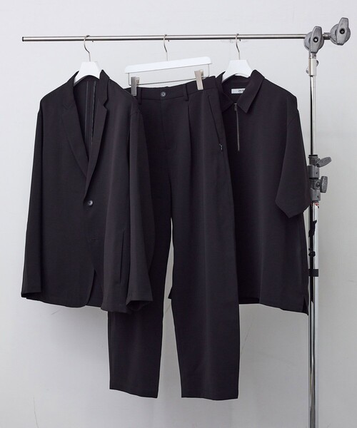 le cercle ADAM ET ROPE'（ルセルクルアダムエロペ）の「ストレッチドライツイルリラックスジャケット/セットアップ対応（テーラードジャケット・メンズ・ブラウン/ブラック・LL/M/L）」の4枚目の写真