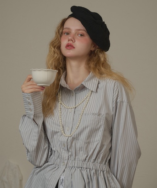hazyl(ヘイジル)の「frill design shirt/フリルデザインシャツ(シャツ/ブラウス・レディース・アイボリー/ブルー・フリー)」の5枚目の写真