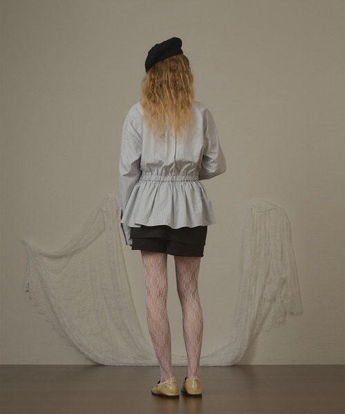 hazyl(ヘイジル)の「frill design shirt/フリルデザインシャツ(シャツ/ブラウス・レディース・アイボリー/ブルー・フリー)」の4枚目の写真
