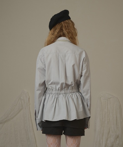 hazyl(ヘイジル)の「frill design shirt/フリルデザインシャツ(シャツ/ブラウス・レディース・アイボリー/ブルー・フリー)」の10枚目の写真