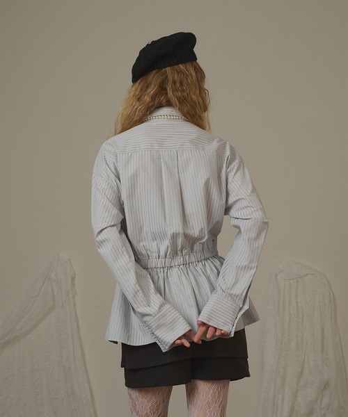 hazyl(ヘイジル)の「frill design shirt/フリルデザインシャツ(シャツ/ブラウス・レディース・アイボリー/ブルー・フリー)」の11枚目の写真