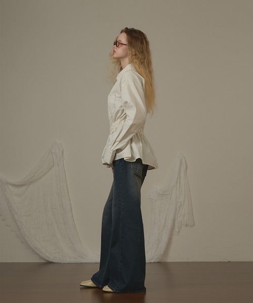 hazyl(ヘイジル)の「frill design shirt/フリルデザインシャツ(シャツ/ブラウス・レディース・アイボリー/ブルー・フリー)」の22枚目の写真