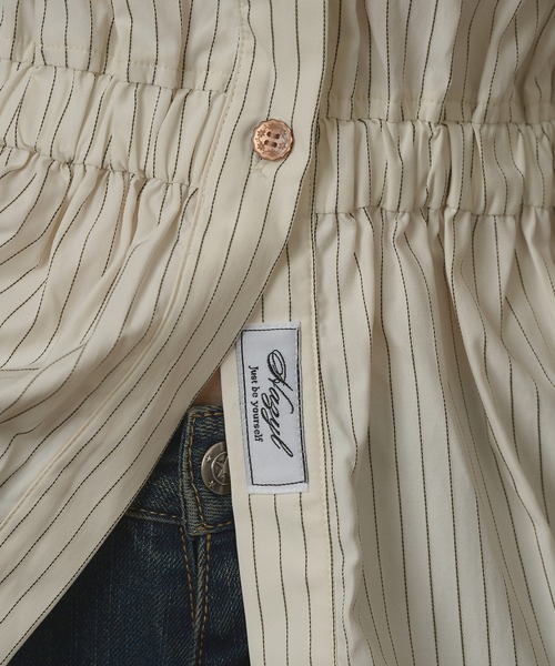 hazyl(ヘイジル)の「frill design shirt/フリルデザインシャツ(シャツ/ブラウス・レディース・アイボリー/ブルー・フリー)」の17枚目の写真