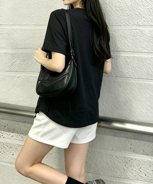 BLoomMe（ブルームミー）の「アシンメトリーTシャツ（Tシャツ/カットソー・レディース・ブラック/キャメル/グレー/ホワイト・M）」の5枚目の写真