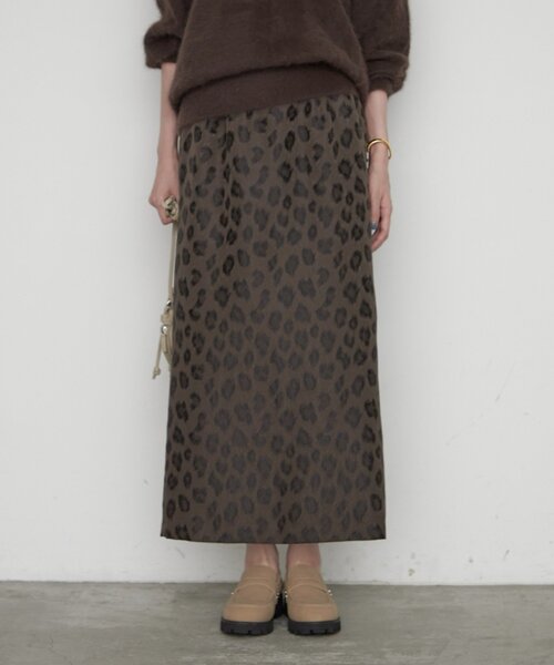 LOUNGEDRESS(ラウンジドレス)の「レオパードジャガードスカート(スカート・レディース・ブラウン・36/38)」の1枚目の写真