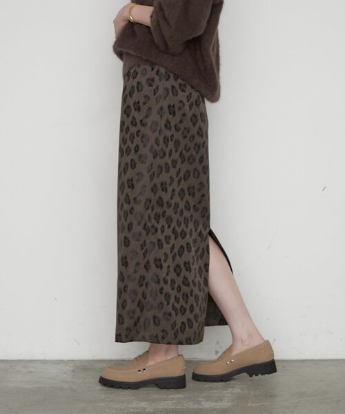 LOUNGEDRESS(ラウンジドレス)の「レオパードジャガードスカート(スカート・レディース・ブラウン・36/38)」の4枚目の写真