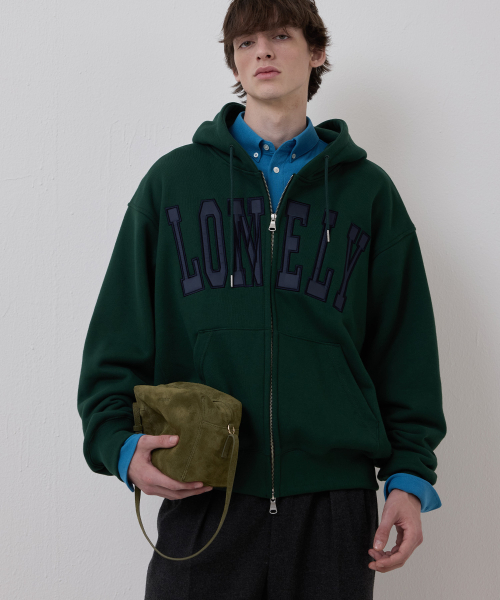 NOHANT(ノアン)の「LONELY/LOVELY フラッフィーフーディー ジップアップ(グリーン/ネイビー)(パーカー・レディース・グリーン・SMALL/MEDIUM/LARGE)」の5枚目の写真