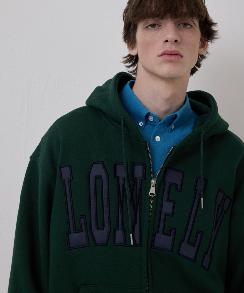 NOHANT(ノアン)の「LONELY/LOVELY フラッフィーフーディー ジップアップ(グリーン/ネイビー)(パーカー・レディース・グリーン・SMALL/MEDIUM/LARGE)」の6枚目の写真
