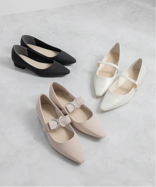 RANDA(ランダ)の「3WAY ストラップフラットパンプス(パンプス・レディース・ピンク/アイボリー/ブラック・S/L/M/LL)」の4枚目の写真