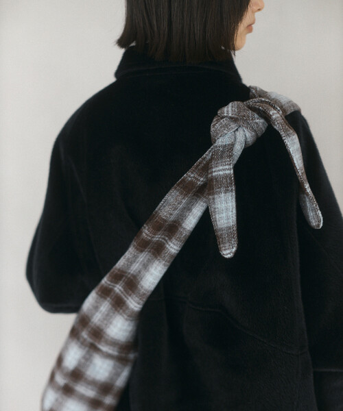 Firsthand(ファーストハンド)の「Firsthand/ファーストハンド ムスビ ビッグショルダートート バッグ【限定展開】(ショルダーバッグ・レディース・ブルー/ブラック/ベージュ・ONE SIZE)」の9枚目の写真