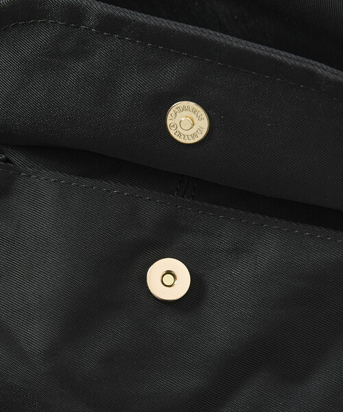 Firsthand(ファーストハンド)の「Firsthand/ファーストハンド ムスビ ビッグショルダートート バッグ【限定展開】(ショルダーバッグ・レディース・ブルー/ブラック/ベージュ・ONE SIZE)」の16枚目の写真