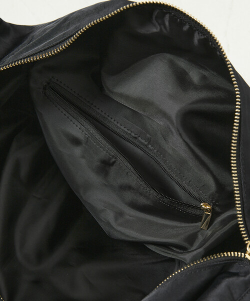 Firsthand(ファーストハンド)の「Firsthand/ファーストハンド ムスビ ビッグショルダートート バッグ【限定展開】(ショルダーバッグ・レディース・ブルー/ブラック/ベージュ・ONE SIZE)」の19枚目の写真