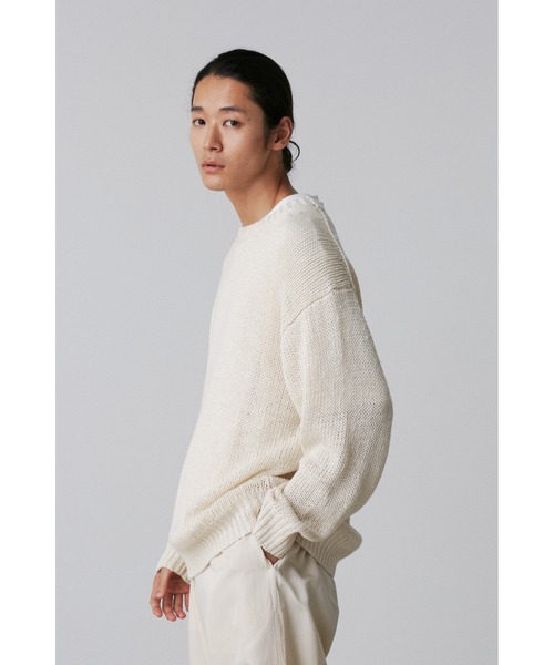 YLEVE(イレーヴ)の「YLEVE / EUROPEAN LINEN SILK BASQUE KNIT PULL OVER(ニット/セーター・メンズ・ネイビー・5)」の3枚目の写真