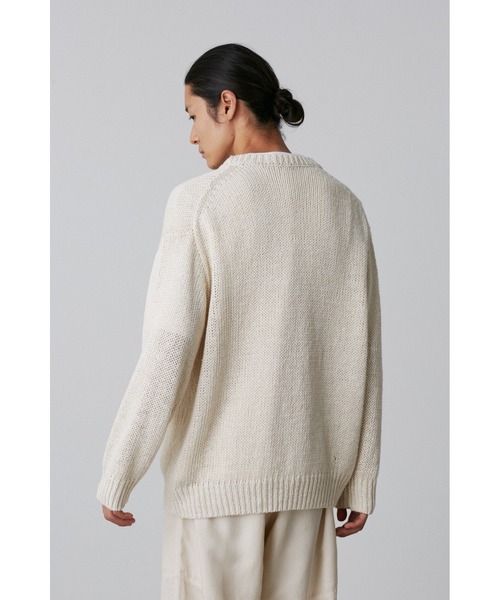 YLEVE(イレーヴ)の「YLEVE / EUROPEAN LINEN SILK BASQUE KNIT PULL OVER(ニット/セーター・メンズ・ネイビー・5)」の4枚目の写真