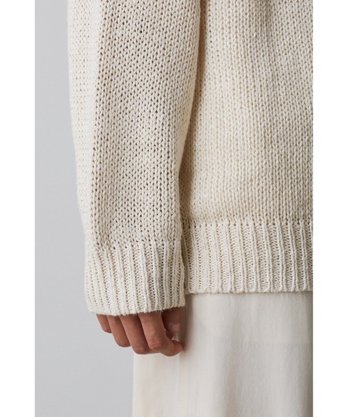 YLEVE(イレーヴ)の「YLEVE / EUROPEAN LINEN SILK BASQUE KNIT PULL OVER(ニット/セーター・メンズ・ネイビー・5)」の7枚目の写真