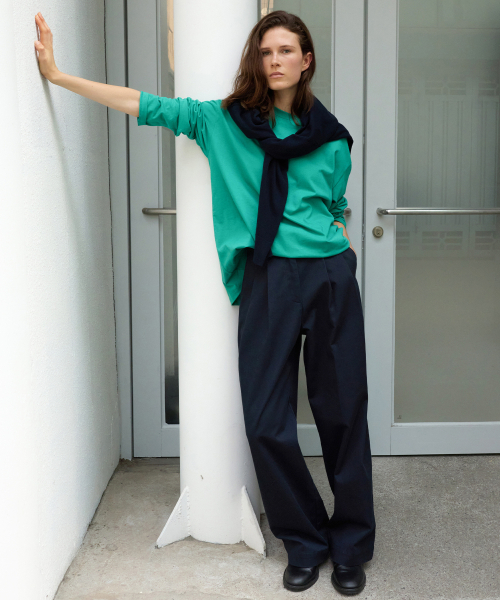 LEVAR(レバー)の「Always Relaxed T-shirt - Paris Green(Tシャツ/カットソー・レディース・その他・FREE)」の2枚目の写真