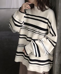 マルチボーダーハイネックニット
