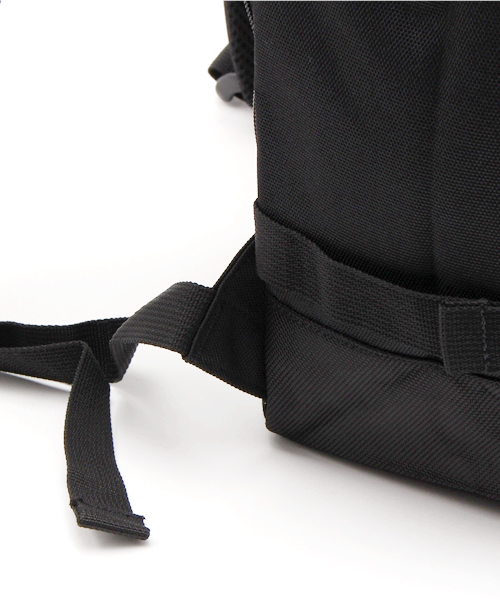 YAKPAK(ヤックパック)の「YAK PAK RollTop RuckSack(バックパック/リュック・レディース・ブラック/ベージュ・FREE)」の8枚目の写真