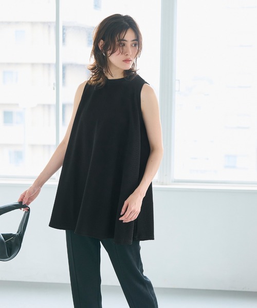 エンボス加工ノースリーブAラインチュニック（Tシャツ/カットソー