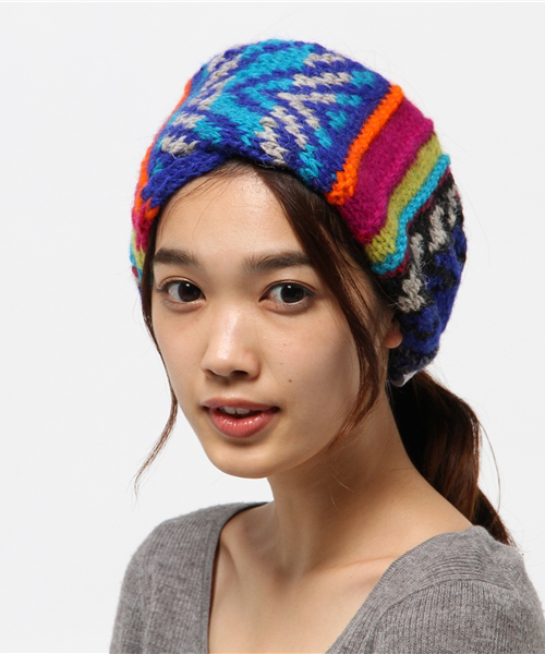 arbore（アーバー）の「手編みウールヘアバンド（ヘアバンド・レディース・ブラウン/グレー/ブルー・M）」の3枚目の写真