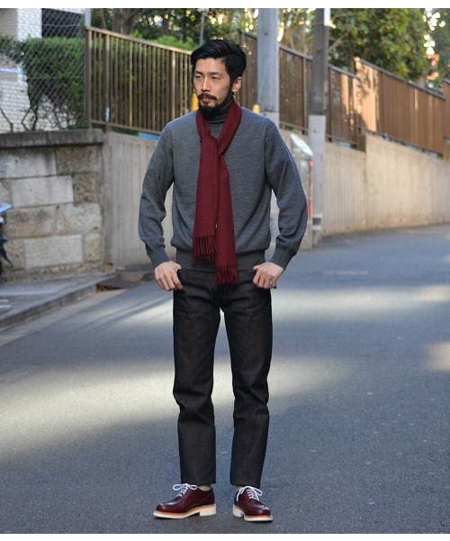 THE INOUE BROTHERS（ザイノウエブラザーズ）の「THE INOUE BROTHERS WOVEN SCARF（マフラー・メンズ・レッド/ベージュ/ネイビー/チャコールグレー/グレー/オフホワイト/ブルー系その他4・F）」の14枚目の写真