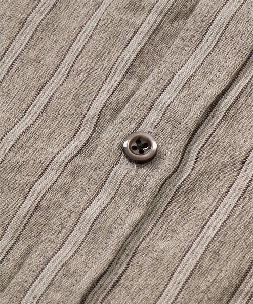 WORK NOT WORK URBAN RESEARCH(ワークノットワークアーバンリサーチ)の「WORK NOT WORK リネンストライプビッグシルエット5分袖シャツ(シャツ/ブラウス・メンズ・ベージュ/ネイビー・LARGE/MEDIUM/SMALL)」の14枚目の写真