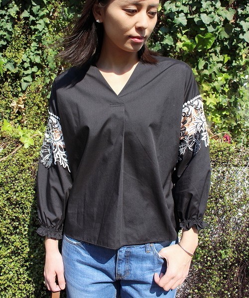 ottilie（オティーリエ）の「モチーフレースブラウス（シャツ/ブラウス・レディース・ブラック/オフホワイト・FREE）」の17枚目の写真