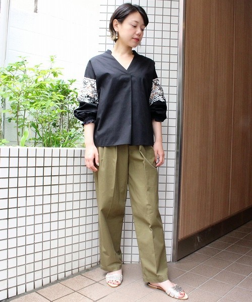 ottilie（オティーリエ）の「モチーフレースブラウス（シャツ/ブラウス・レディース・ブラック/オフホワイト・FREE）」の19枚目の写真