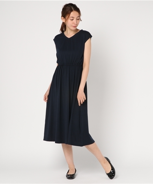 N.(N. Natural Beauty Basic)(エヌエヌナチュラルビューティーベーシック)の「バックリボンカットソーワンピース(ワンピース・レディース・イエロー/ネイビー/グレー/ブルー/ブラウン・MEDIUM)」の6枚目の写真