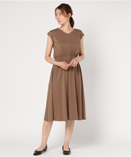 N.(N. Natural Beauty Basic)(エヌエヌナチュラルビューティーベーシック)の「バックリボンカットソーワンピース(ワンピース・レディース・イエロー/ネイビー/グレー/ブルー/ブラウン・MEDIUM)」の3枚目の写真