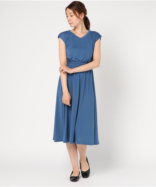 N.(N. Natural Beauty Basic)(エヌエヌナチュラルビューティーベーシック)の「バックリボンカットソーワンピース(ワンピース・レディース・イエロー/ネイビー/グレー/ブルー/ブラウン・MEDIUM)」の5枚目の写真